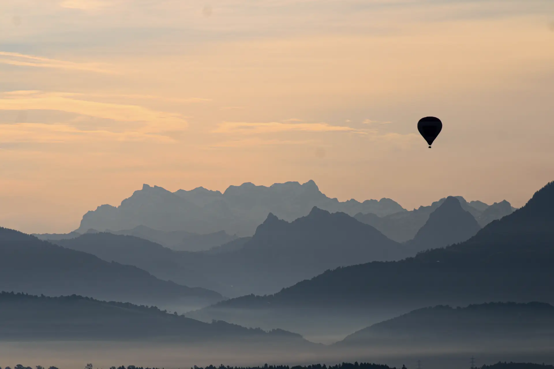 Montgolfière, page de redirection, toursetdetours